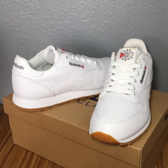 •Reebok Classics• - Picture 2 of 6